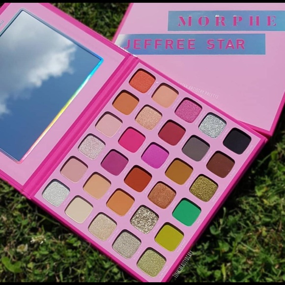 SOLD⭐️Morphe x Jeffree Star Artistry Palette - Picture 2 of 8